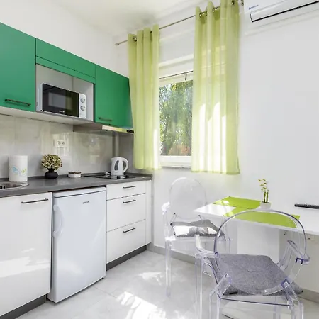 Daire Lovely In With Wifi