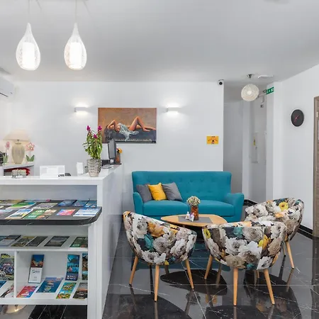 Gorgeous In With Wifi Apartment Pula